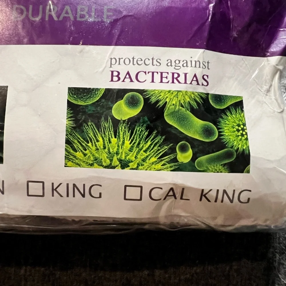Mattress protector